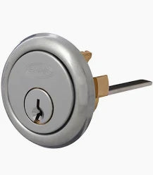 Brava rim cylinder with 2 keys